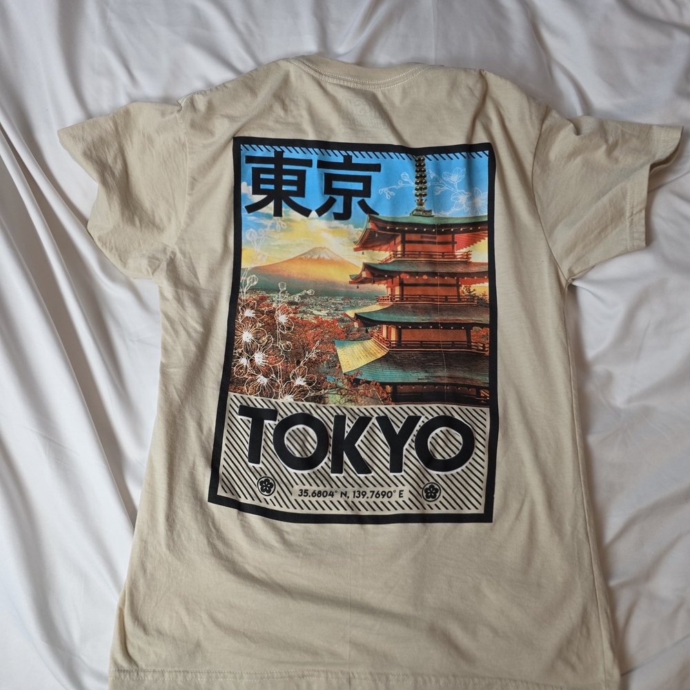 Fresh Laundry Beige Tokyo Graphic Tee Size Medium - Picture 2 of 5